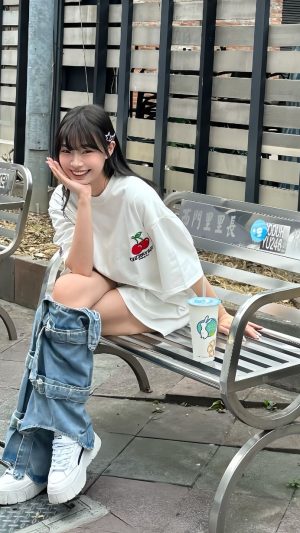 地區:高雄找大奶妹兼職<hr> 妹名:杜熙兒<hr> <span>上架時間: 2024/11/12<span>