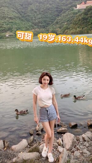地區:台北松山區全套LINE<hr> 妹名:可甜<hr> <span>上架時間: 2025/07/28<span>